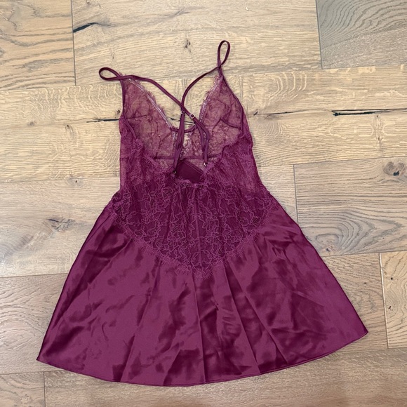 Victoria's Secret Burgundy Lace Chemise - Picture 4 of 4